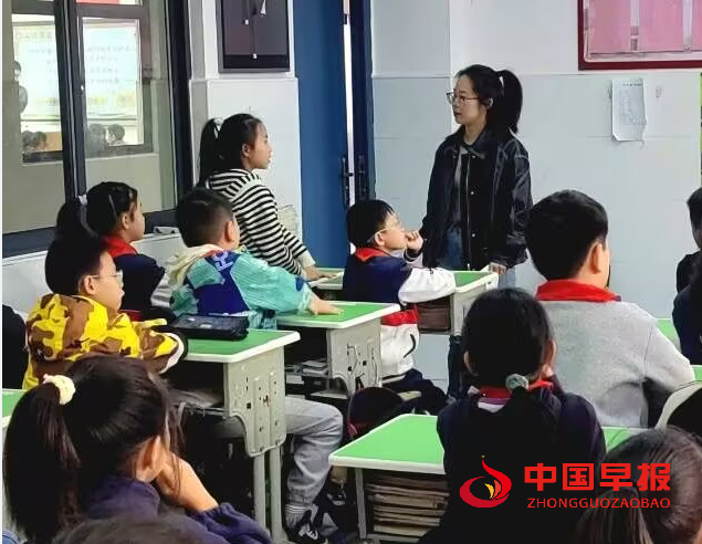 1729848048392249.png 3问答.png