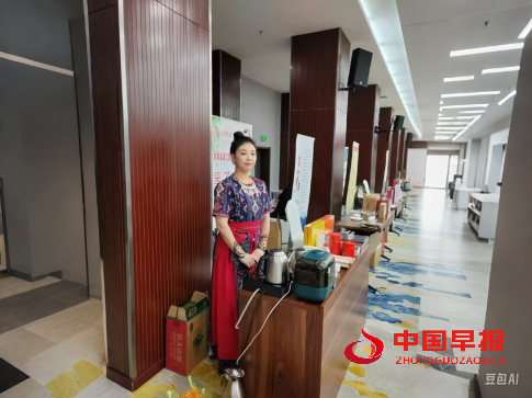 1735447700760721.png 3333.png