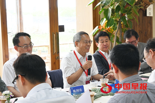 固态电池产业专家“走进奉贤” 共话新能源未来新图景(图4)