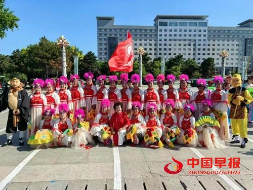 黑龙江省助老志愿者协会秧歌委员会成功举办“庆七一颂党恩”黑龙江省秧歌大会(图4)