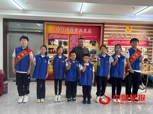 旗帜小记者走进安立军休所：以青春之声致敬建军伟业 用红色实践传承初心使命(图1)