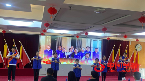 旗帜小记者走进安立军休所：以青春之声致敬建军伟业 用红色实践传承初心使命(图2)