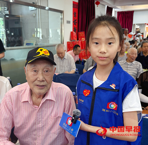 旗帜小记者走进安立军休所：以青春之声致敬建军伟业 用红色实践传承初心使命(图6)