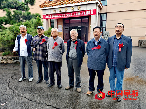 山东枣庄瑞琴艺术馆举办“纪念抗战胜利80周年庆国庆沂蒙情”书画大展(图3) 山东枣庄瑞琴艺术馆举办“纪念抗战胜利80周年庆国庆沂蒙情”书画大展(图3)