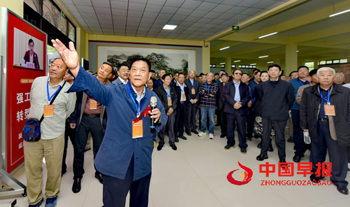 山东枣庄瑞琴艺术馆举办“纪念抗战胜利80周年庆国庆沂蒙情”书画大展(图8) 山东枣庄瑞琴艺术馆举办“纪念抗战胜利80周年庆国庆沂蒙情”书画大展(图8)