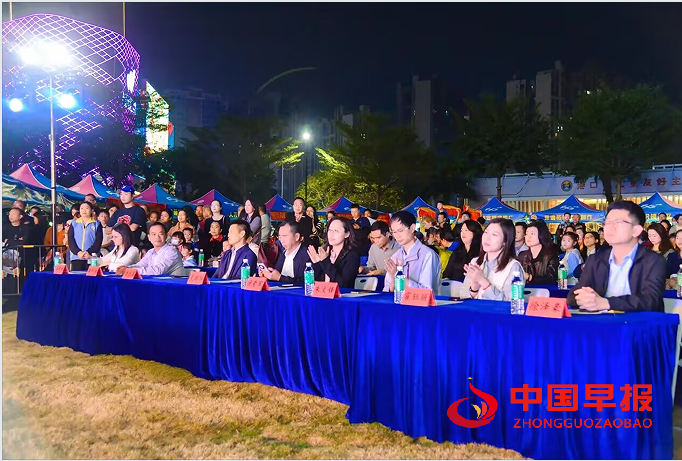 1765762590213338.png 1领导.png